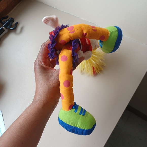 •Manhattan Toy Groovy Girl Blonde character plush Doll (2000) - Picture 9 of 13